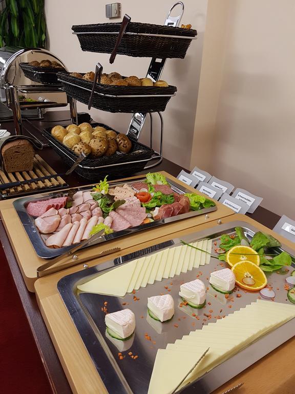 Hotel Drei Morgen Leinfelden-Echterdingen Bagian luar foto